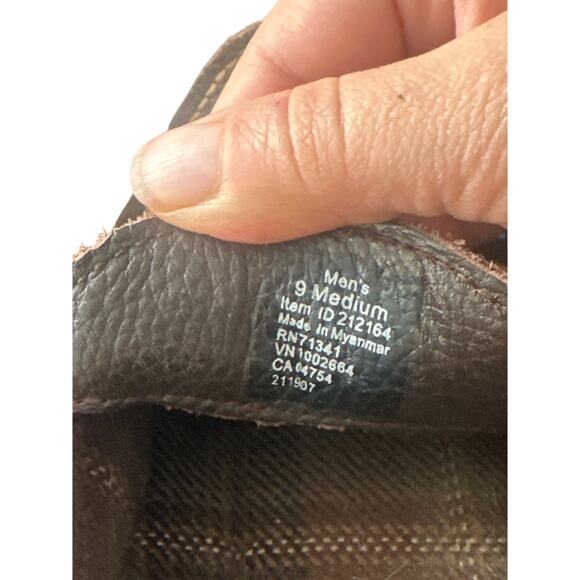 LL Bean Men's Brown Leather Slip On Flannel Lined Handsewn Slippers Size 9M B - Picture 5 of 6